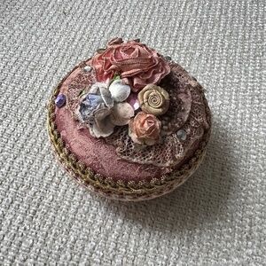 Round Ceramic Dish with Lid and Faux Flower Details